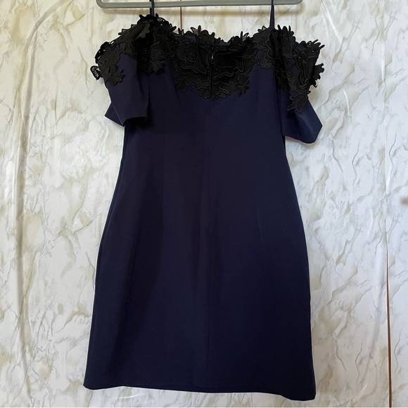 Floral Embroidered Badgley Mischka Dress - Picture 9 of 11